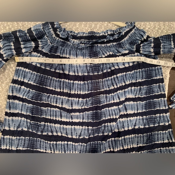 Michael Kors Women's Ruffled Off the Shoulder LS Tie Dye Top in Chambray NWT - M - Picture 9 of 10